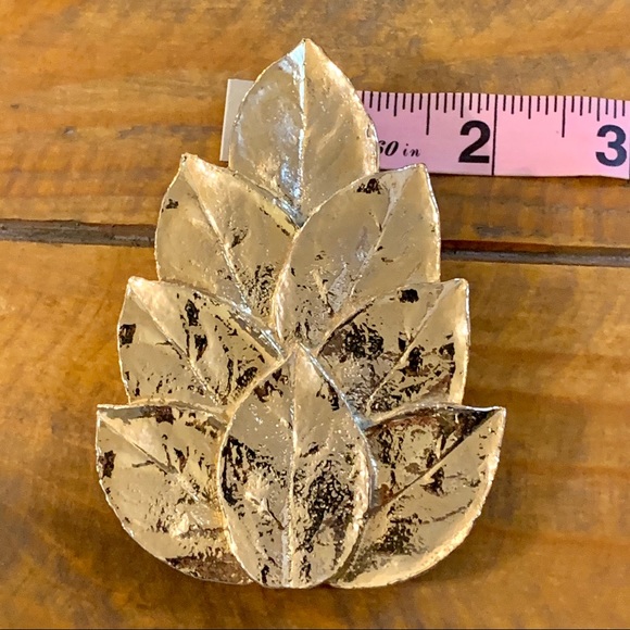 Vintage 1980’s Mimi Di Ni Golden Leaf Buckle - Picture 6 of 9
